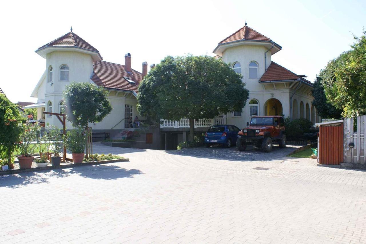 Apartment In Siofok/Balaton 19943 Exterior foto